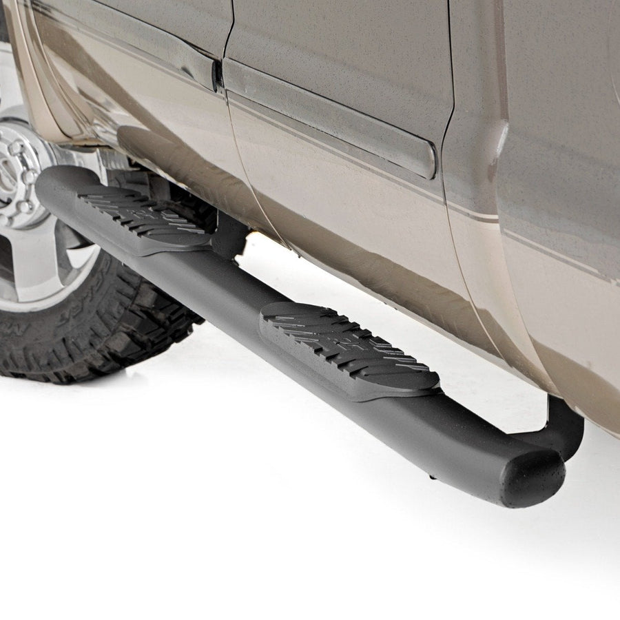 Oval Nerf Step Crew Cab Black Ford Super Duty 2WD/4WD (99-16) Rough Country
