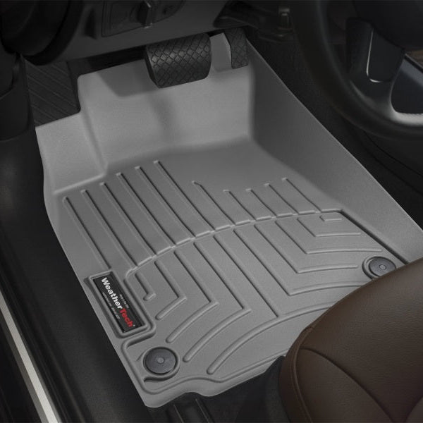 WeatherTech 99-07 Ford F250/F350/F450/F550 Super Duty Regular Cab Front FloorLiner - Grey
