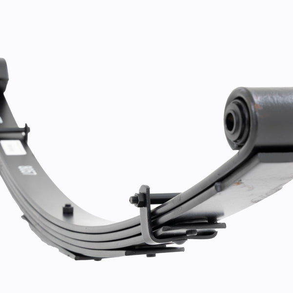 Front Leaf Springs 4 Inch Lift Pair 00-05 Ford Excursion/99-04 Super Duty Rough Country