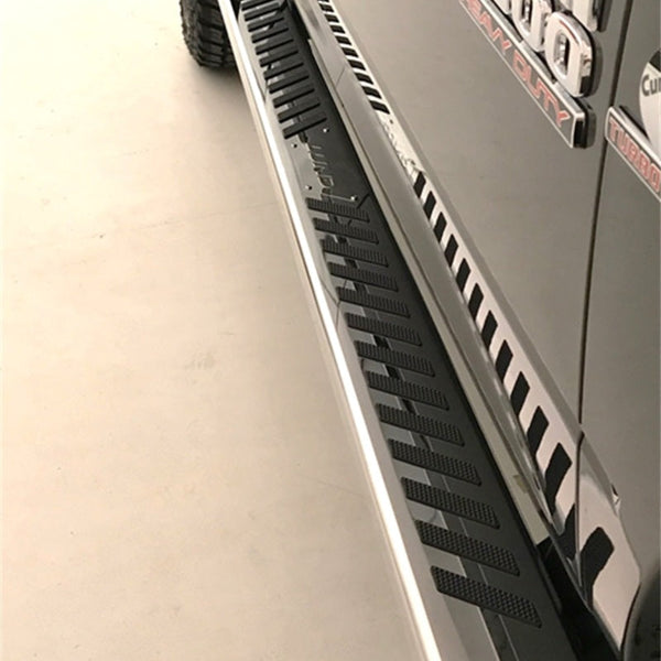 Lund 99-16 Ford F-250 Super Duty Crewcab Summit Ridge 2.0 Running Boards - Stainless