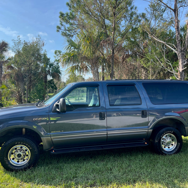 2003 Ford Excursion 4x4 181k miles