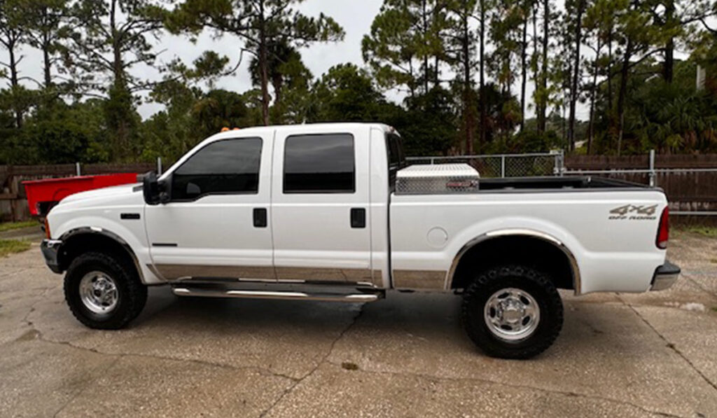 F350 2001 Cariat Crew Cab